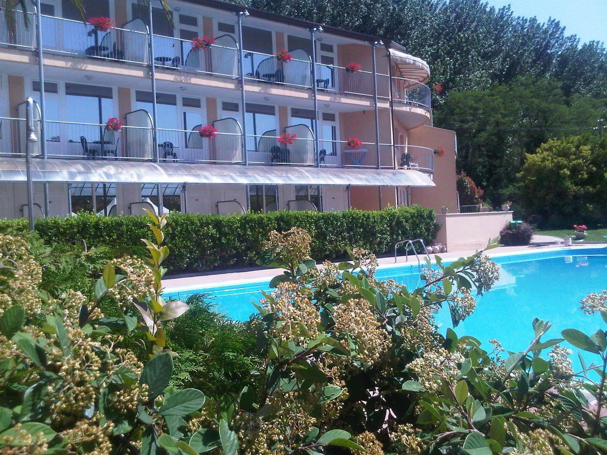 Hotel Ala Bianca Ameglia Luaran gambar